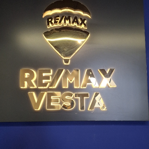Remax/Vesta