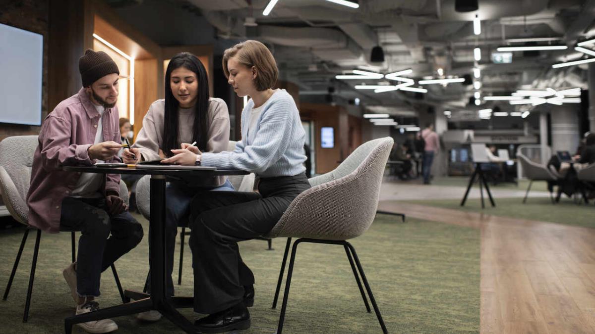 A influência dos espaços de coworking residenciais na escolha de imóveis