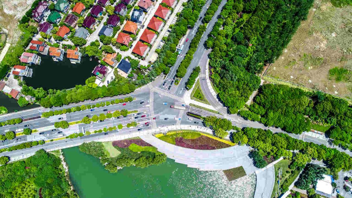 A valorização de imóveis junto a corredores verdes urbanos